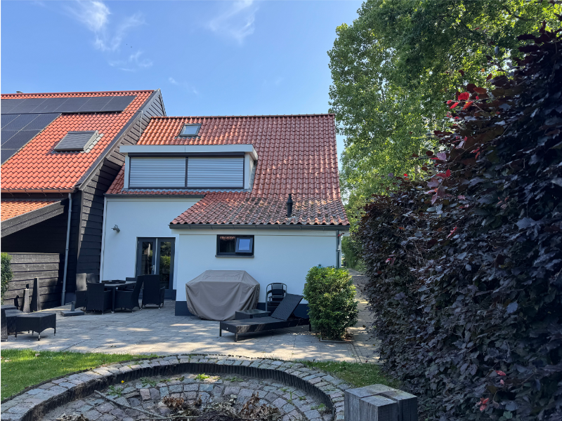 Garden, backyard and BBQ
