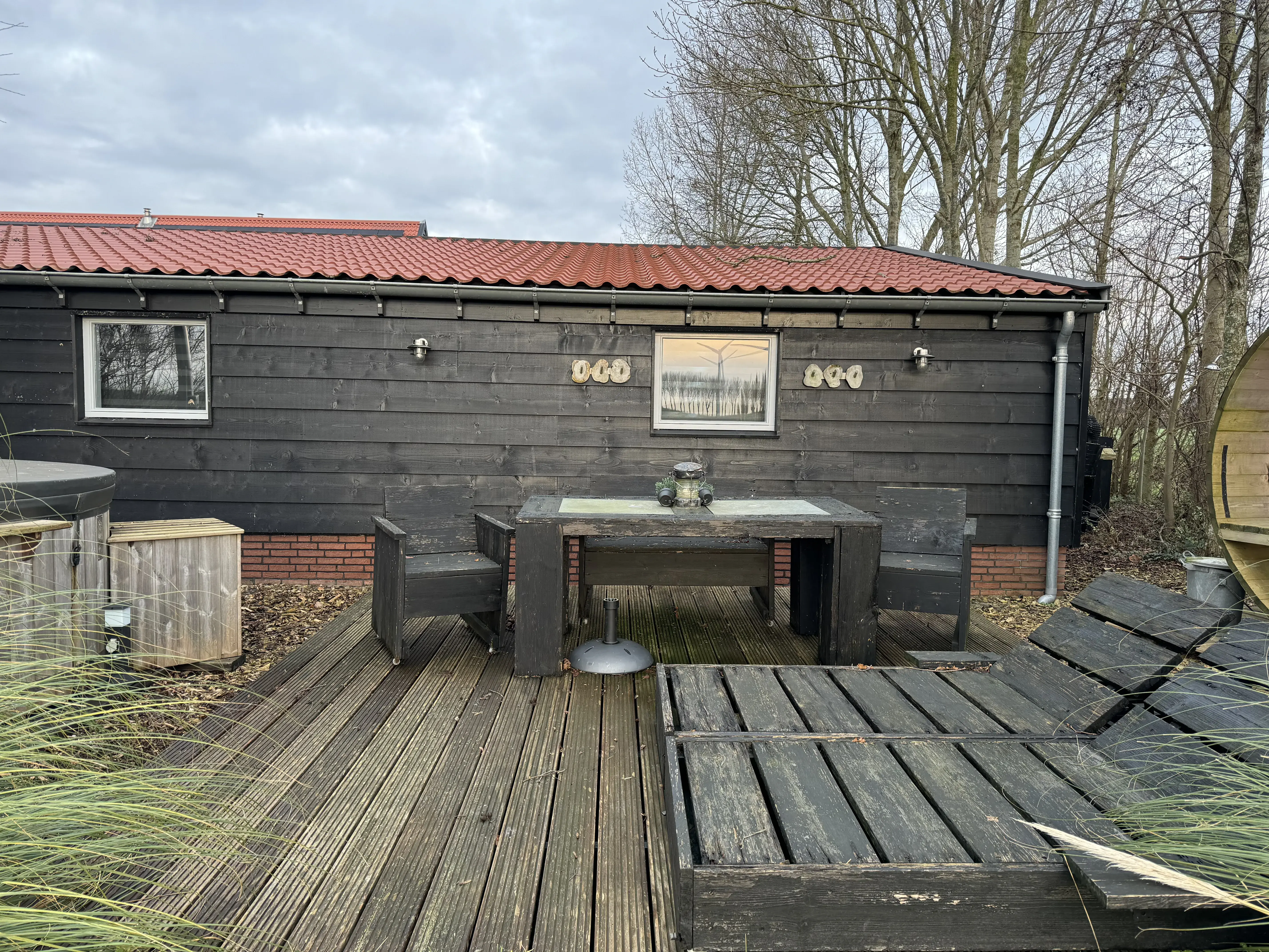 Garden, HotTub, and Sauna